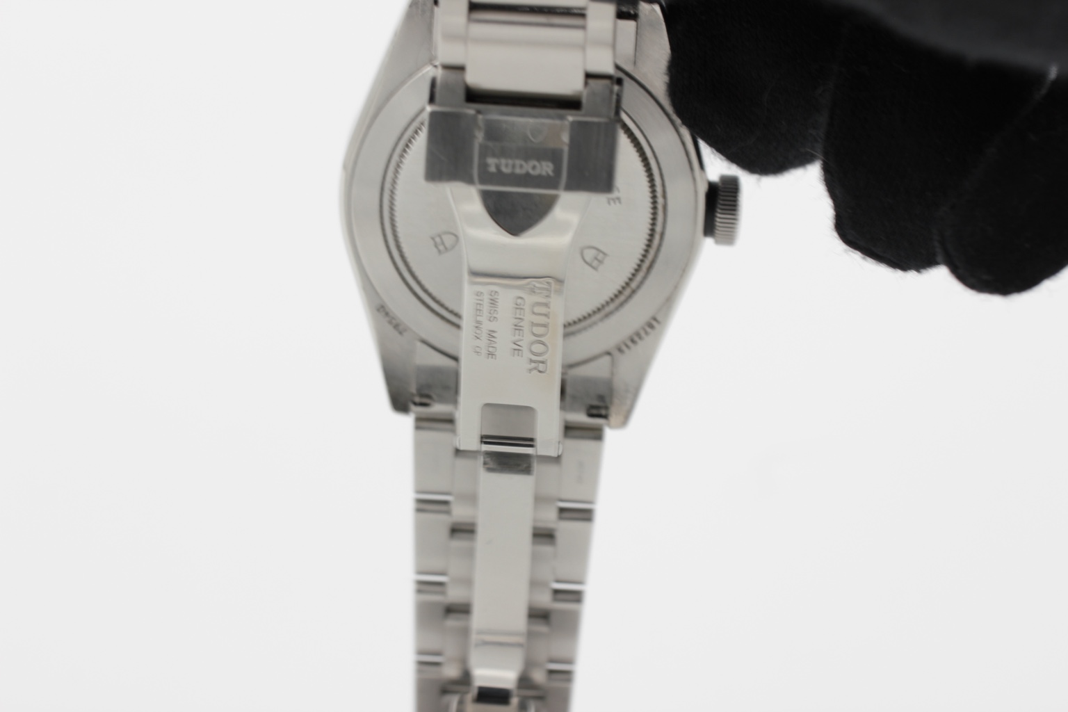 Tudor Black Bay 41 ref. 79540 — caseback view