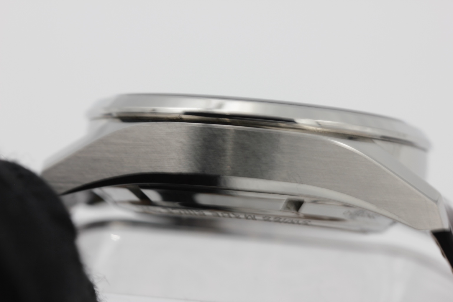 TAG Heuer Carrera Chronograph ref. CBN2012.FC6483 — three-quarter view