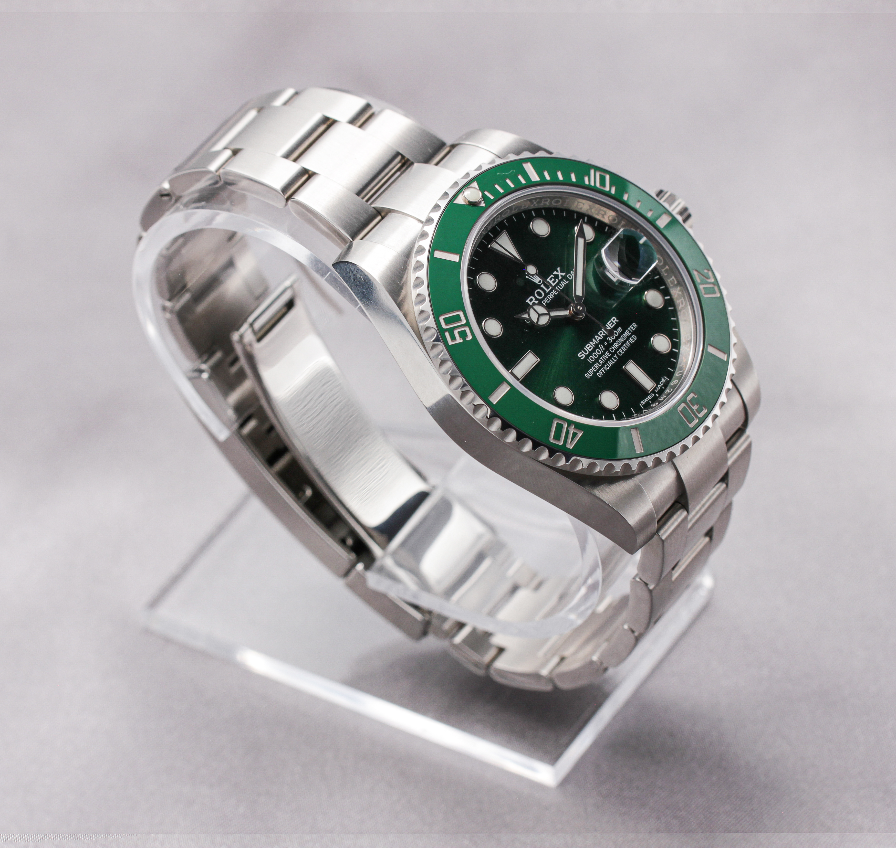 Rolex Submariner Date “Hulk” ref. 116610LV — dial view