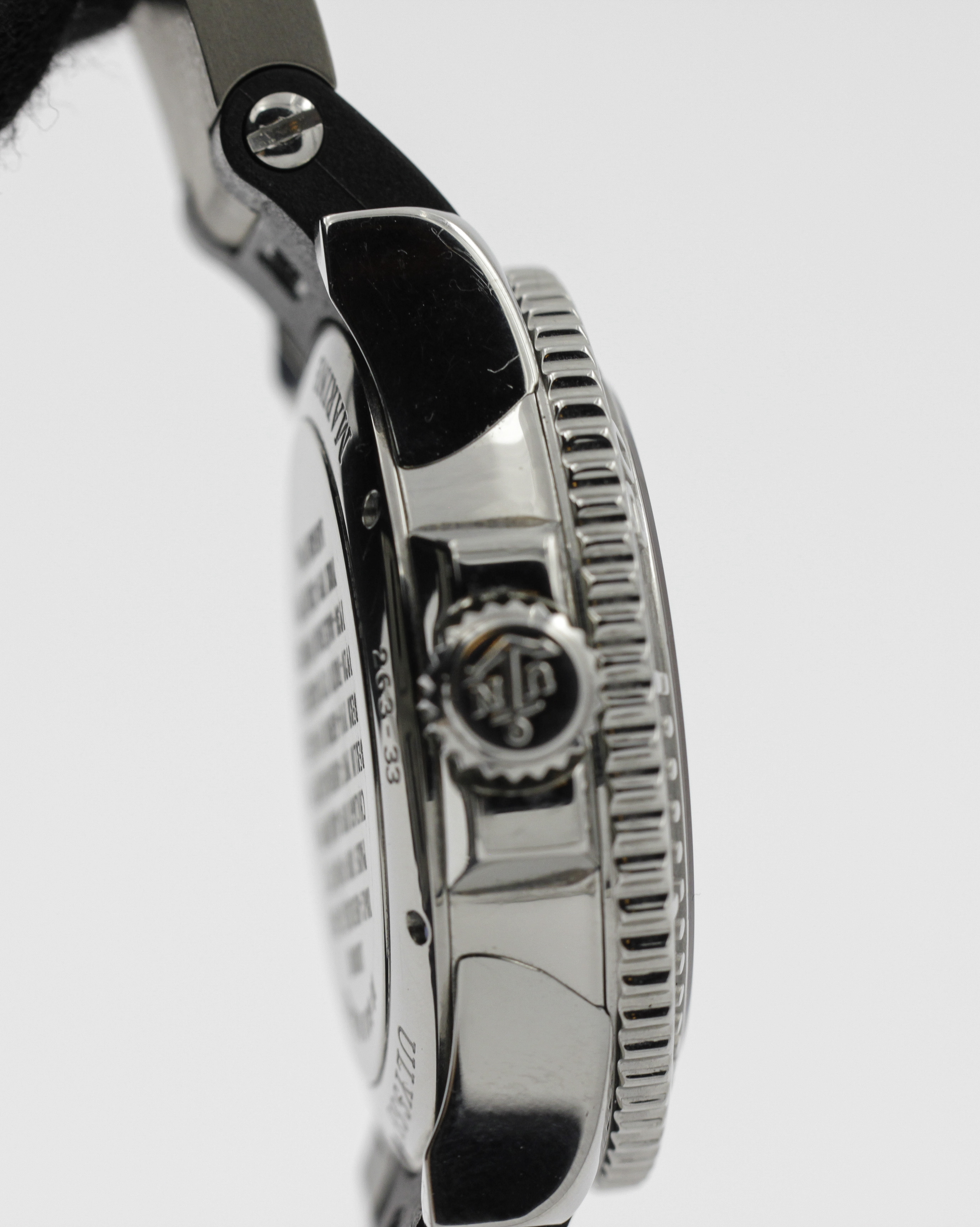 Ulysse Nardin Maxi Marine Diver ref. 263-33/92 — actual watch photograph