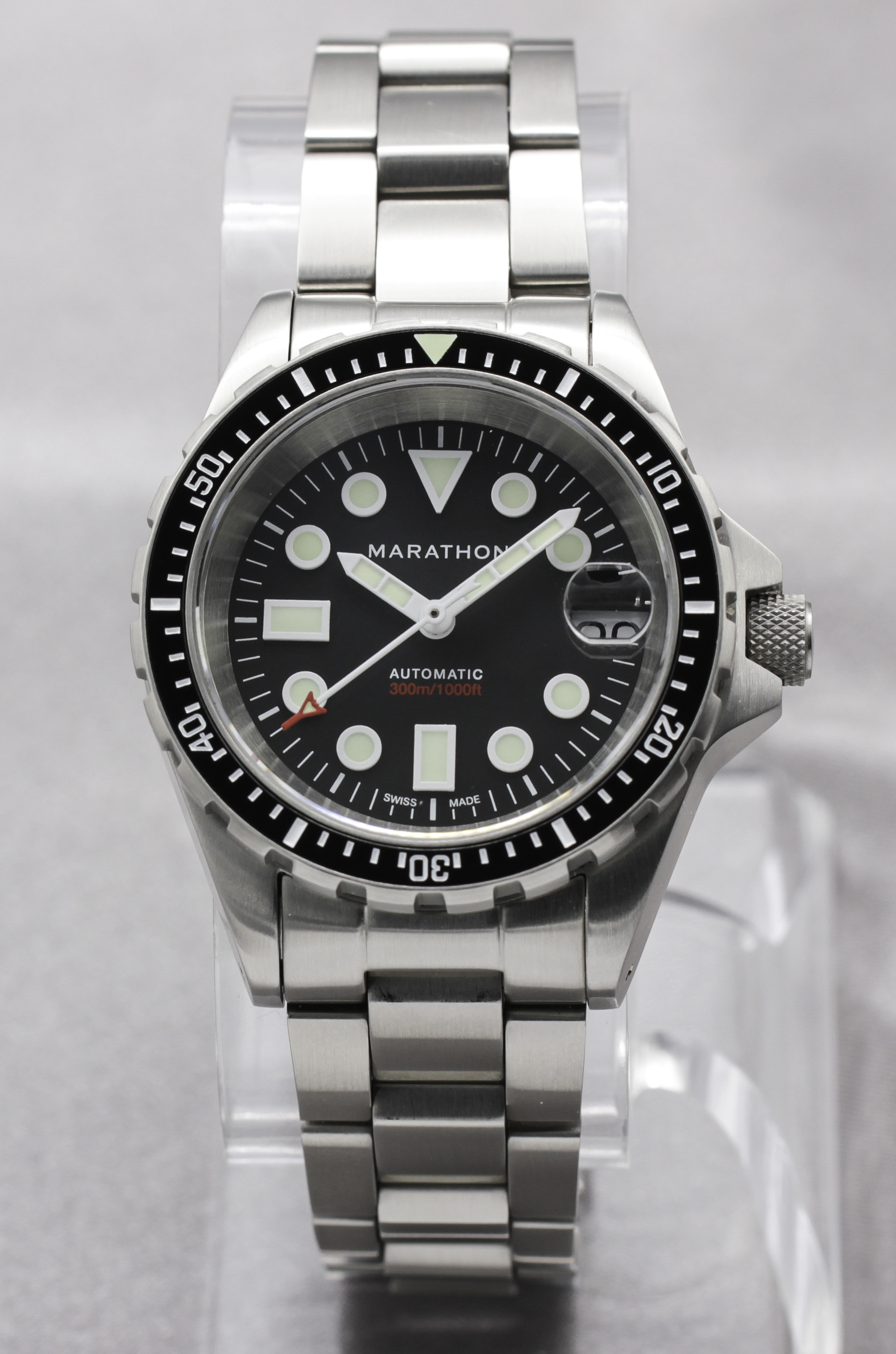 Marathon OSAR-D 36mm ref. WW194026SS-2001 — front view